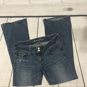 American Eagle Jeans. Artist Stretch